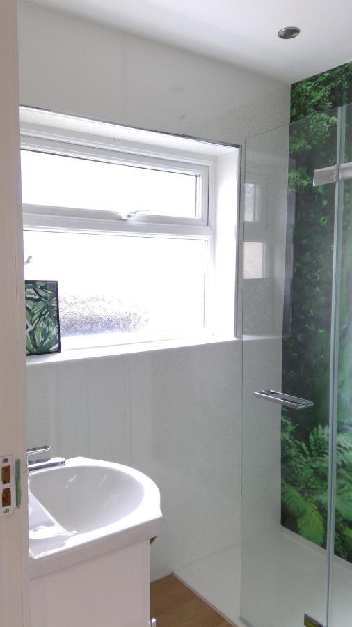 Luxury London Ensuite Double Room, Park Free, Tram-Train! Mitcham Eksteriør bilde