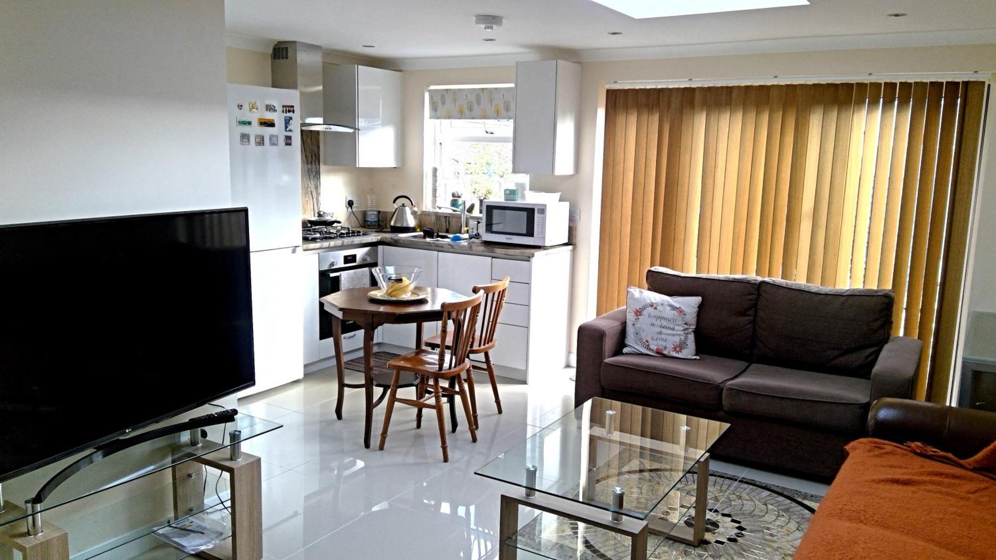 Luxury London Ensuite Double Room, Park Free, Tram-Train! Mitcham Eksteriør bilde